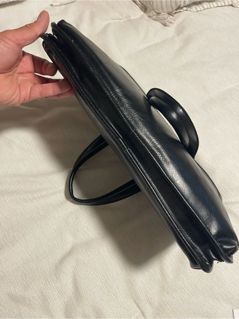 Kenneth Cole Reaction Black Leather Briefcase Carry Bag